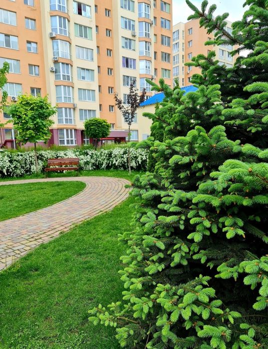Продаж нової 1 кімнатної квартири 37 м2 з ремонтом, 20 хвилин метро Ак