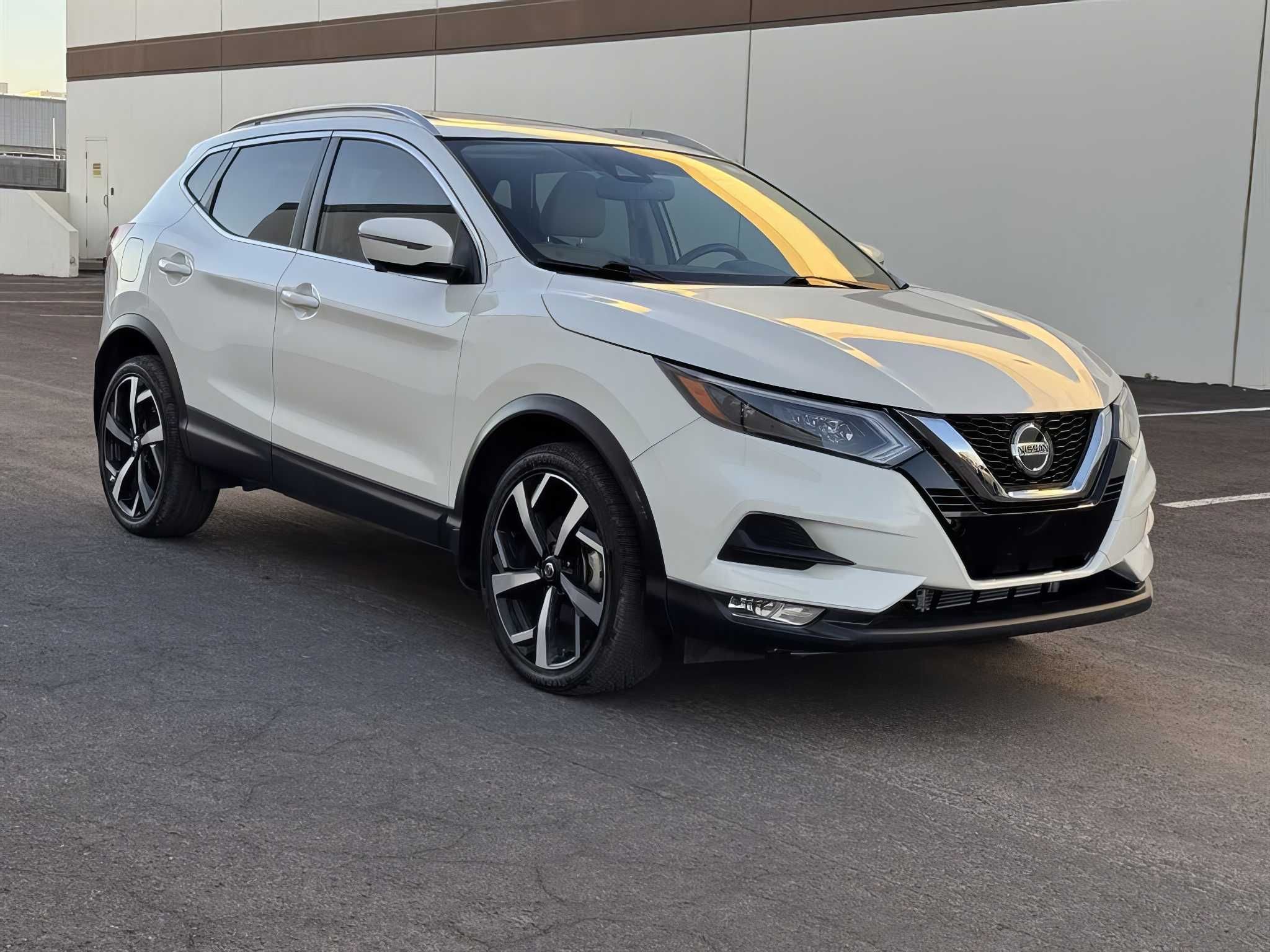2022 Nissan Rogue Sport SL