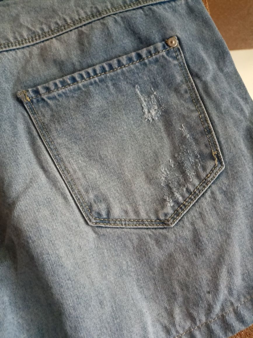 Bawełniane szorty jeansowe rozm S. Reserved.