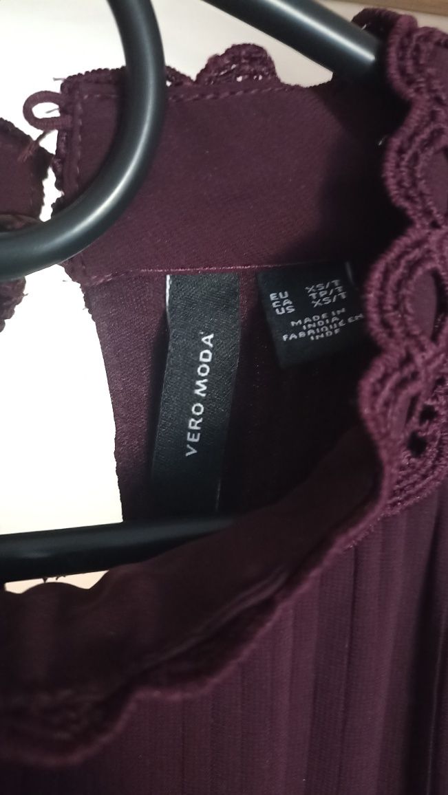 Nowa sukienka plisowana maxi Vero Moda rozmiar XS