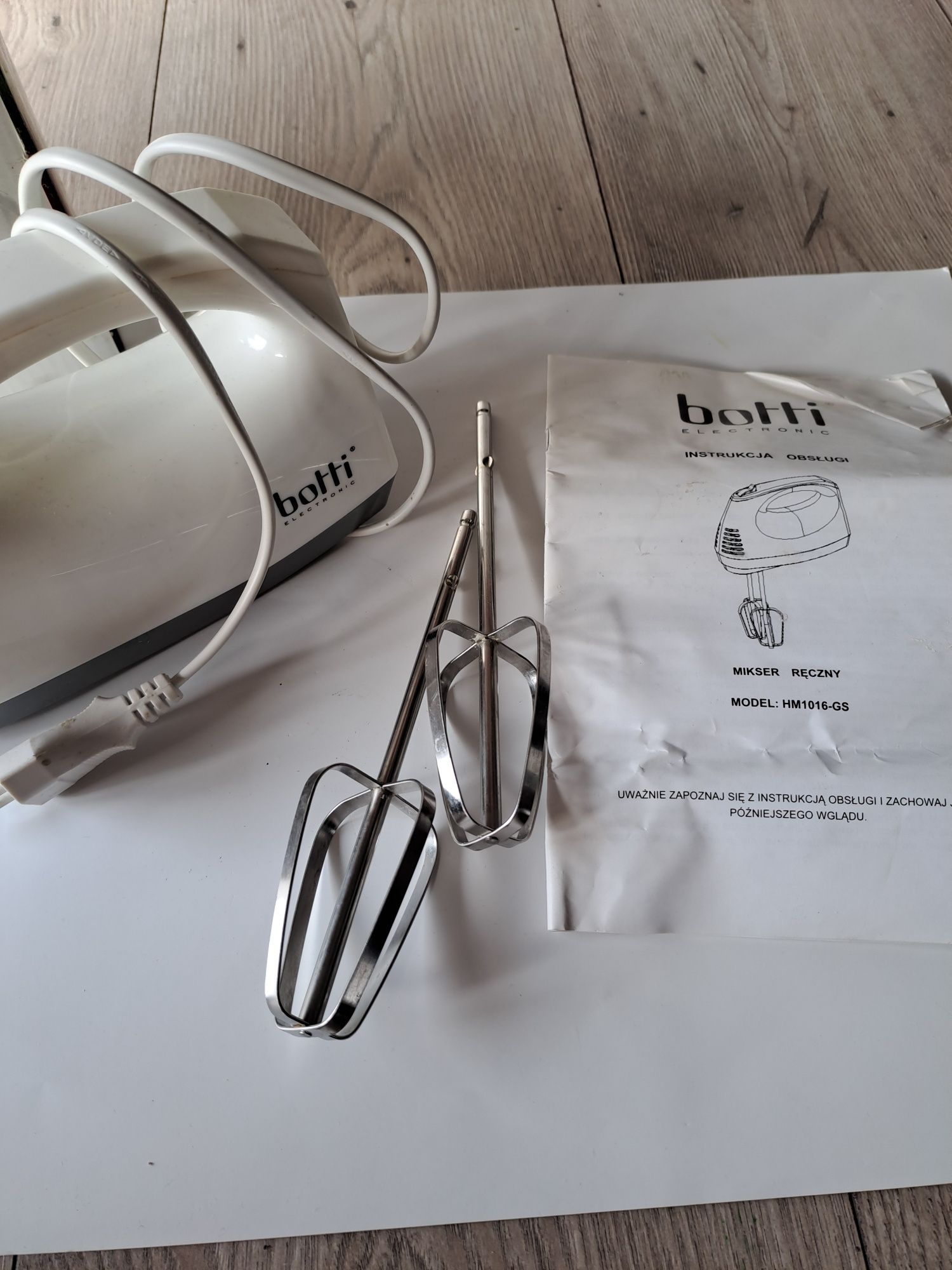 Mikser ręczny Botti model HM1016-GS