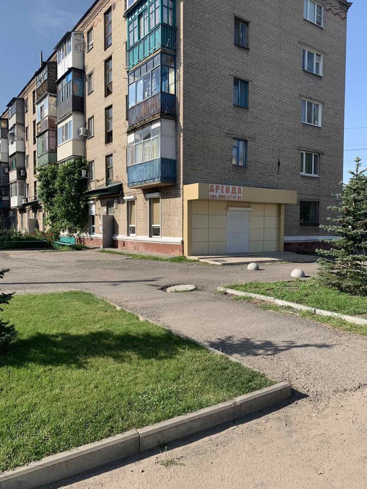01.08 Аренда 117 м2  ОФИС, магазин на два входа в центре
