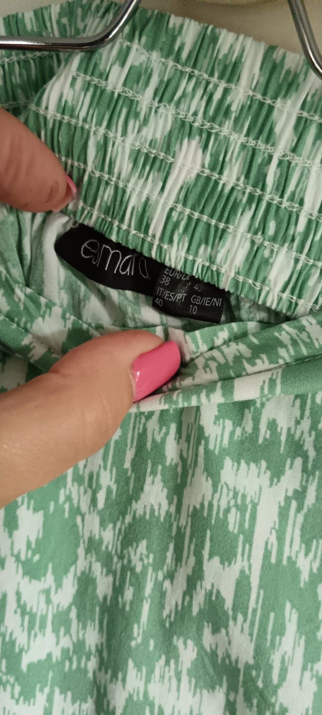 Spódnica z rozcięciem midi w kwiatki rozm m/38