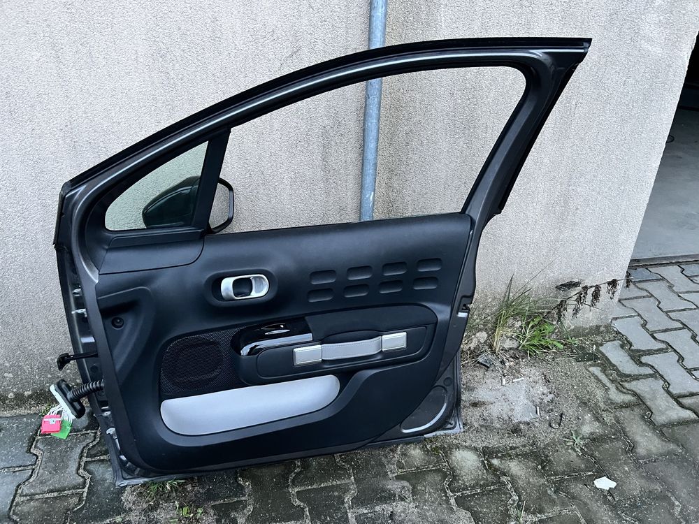 Drzwi citroen c3 2023r idealne w kolor prawy przód EVL kolor