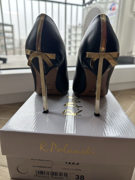 Polańaki - szpilki z kokardka rozm.38