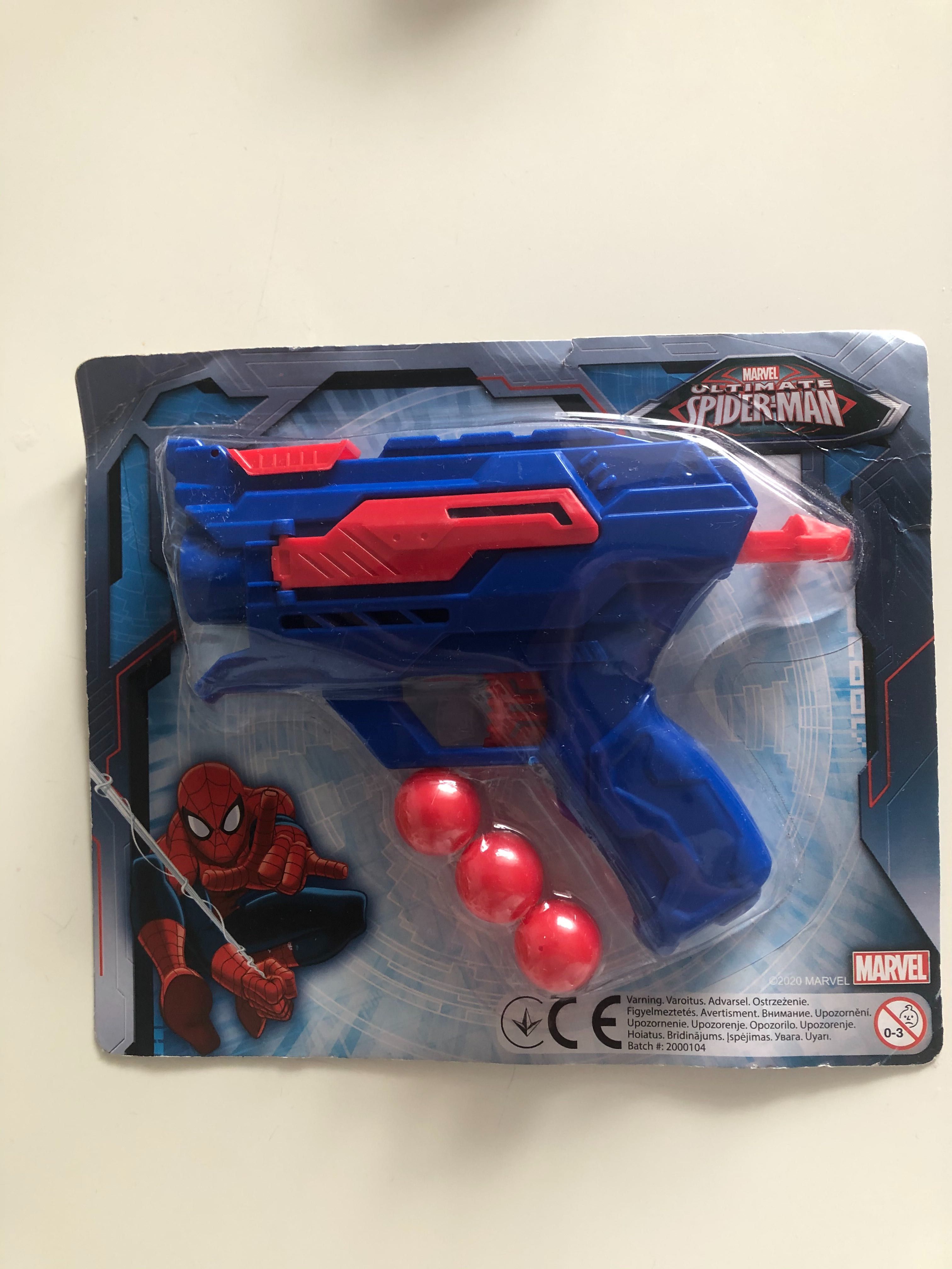 Нові пістолети Spider Man з кульками та дисками  від Marvel