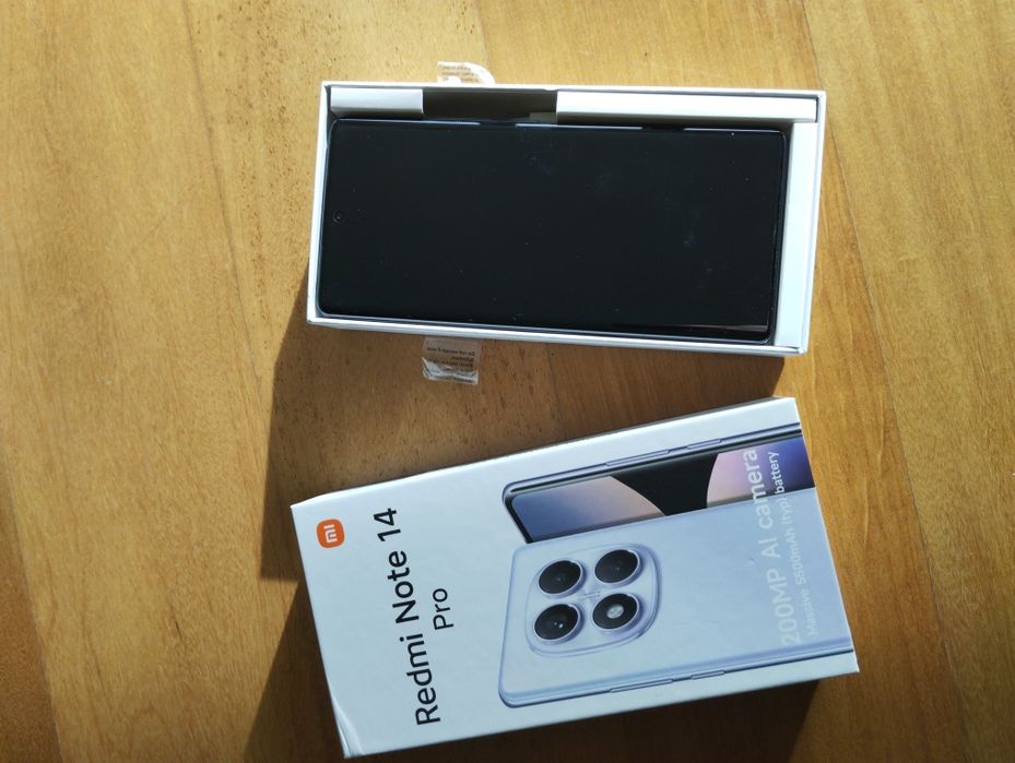 Smartphone Xiaomi Redmi Note 14 Pro Preto 256GB 16GB RAM Novo