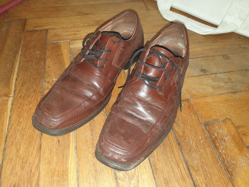 Pantofle skórzane r. 41
