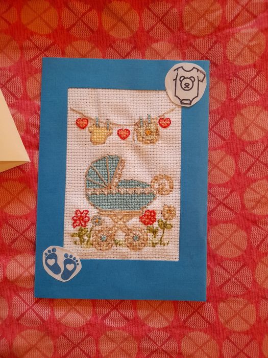 Ręcznie haftowana kartka dla dziecka