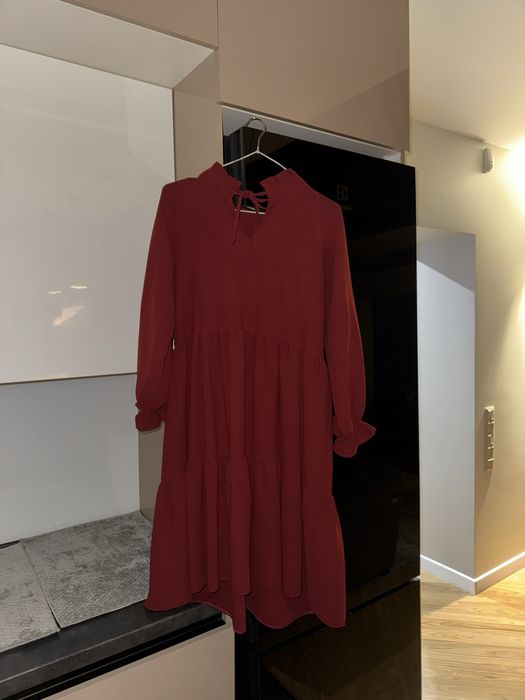 Бордова сукня бренду Stima
