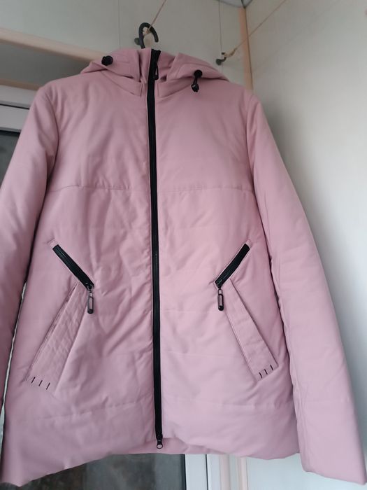 Куртка жіноча осіння.