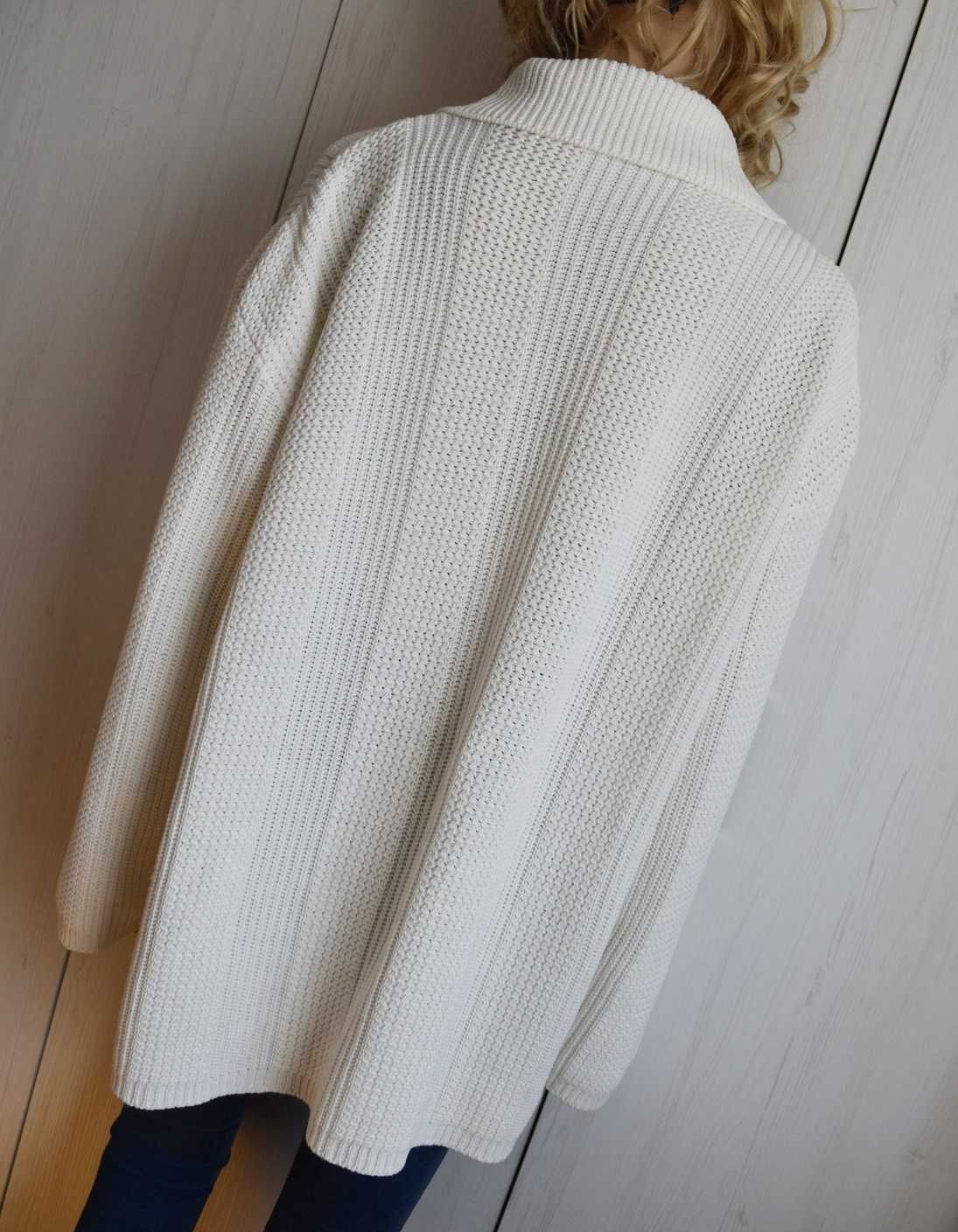 Sweter 50 5XL 6XL zapinany kardigan biały rozpinany dzianinowy gruby