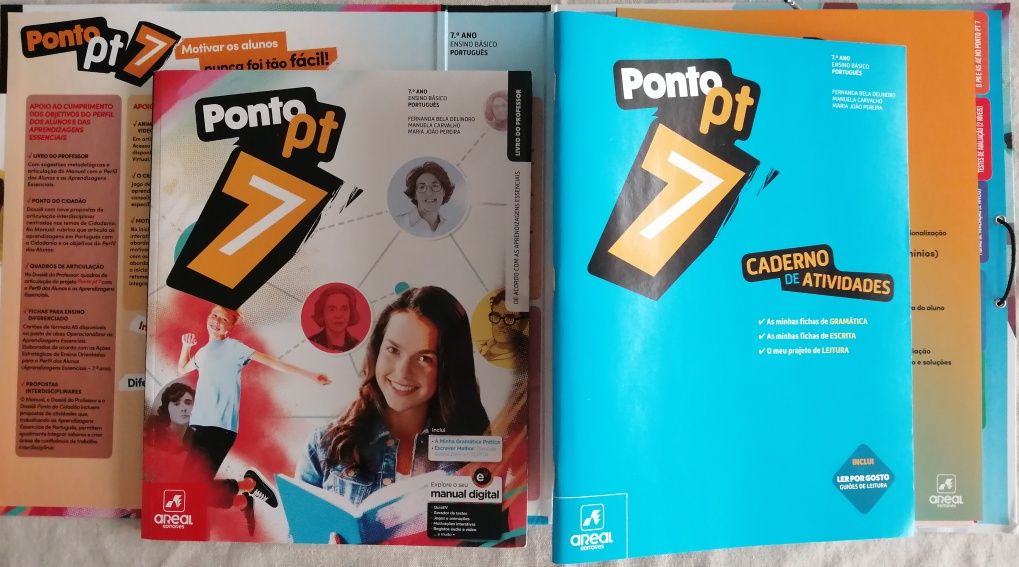 Manual e Caderno de Atividades de Português 7.. °ano