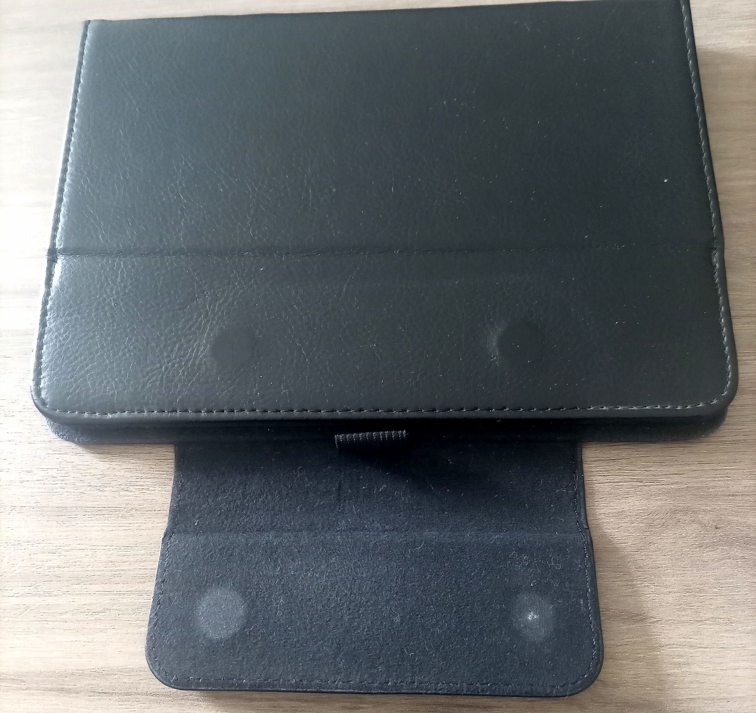 Capa para tablet 23'