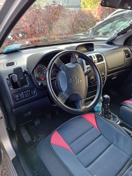 Mitsubishi Space Star 2005