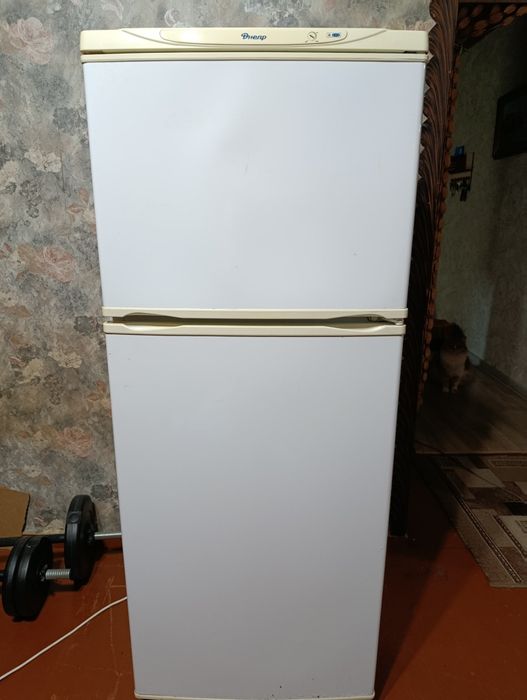 Холодильник "Днепр" 2007 року повністю робочий
