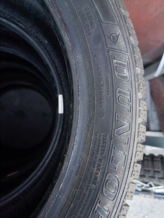 Dunlop 195*50 R16 комплект зимових шин