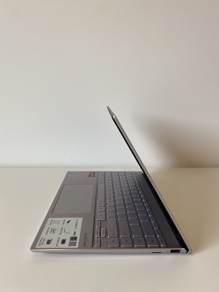 Asus ZenBook 14 UM425IA