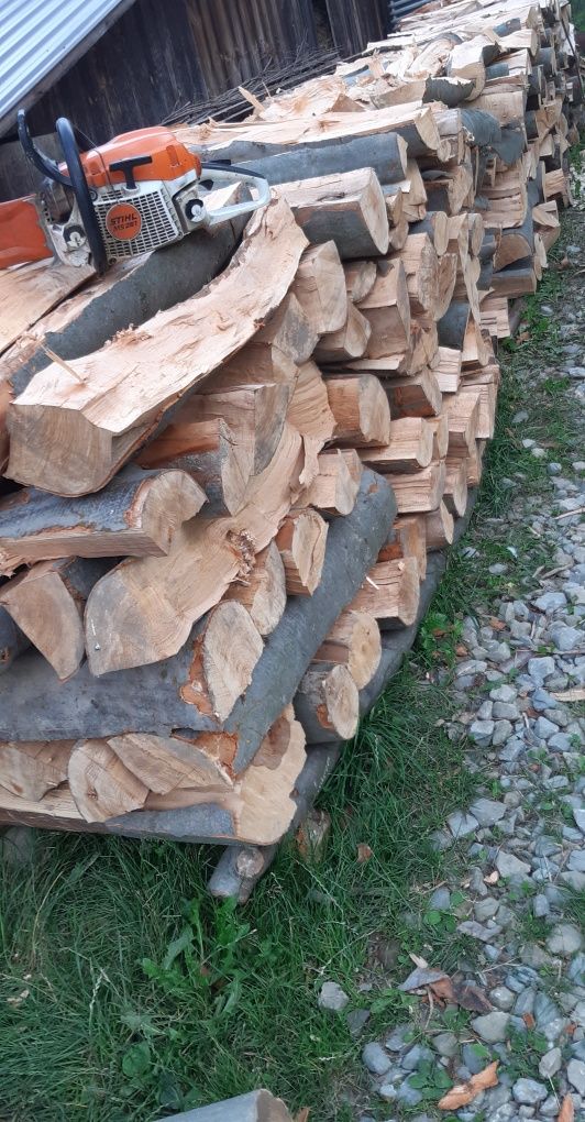 Drewno opałowe kominkowe Buk  łupany w metrowkach  Prywatnie