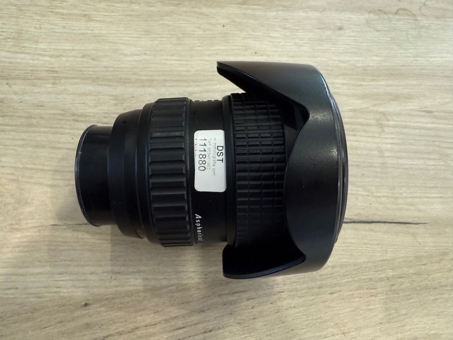 objetiva Tokina ATX-Pro DX 11-16mm f/2.8 para Nikon