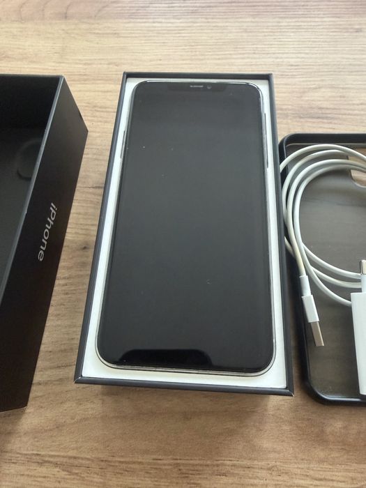 Iphone 11 Pro Max 256gb Livre Branco/Prateado Usado Excelente Estad