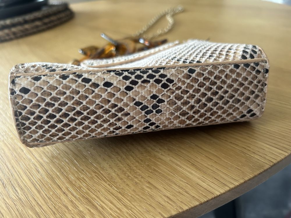 Mini torebka Asos weżowa śliczna