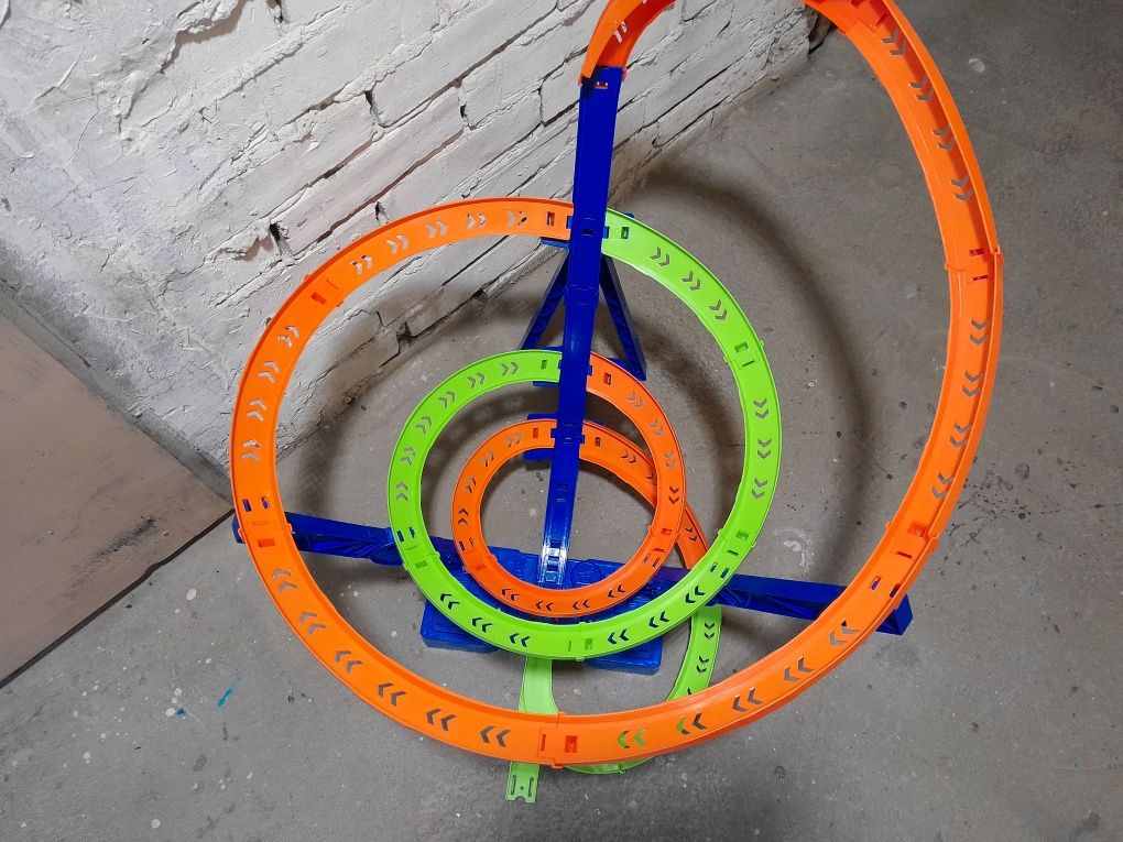 Tor Hot Wheels Action Tornado