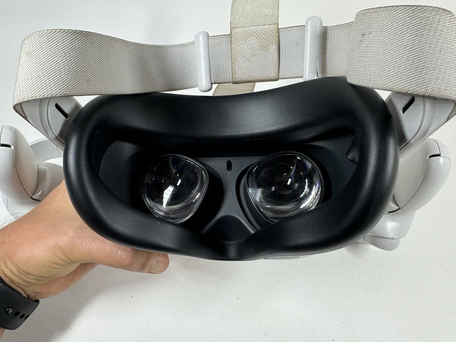 Oculus Quest 2 128 Gb VR/ Meta Quest 2 128 Gb VR Окуляри віртуальної