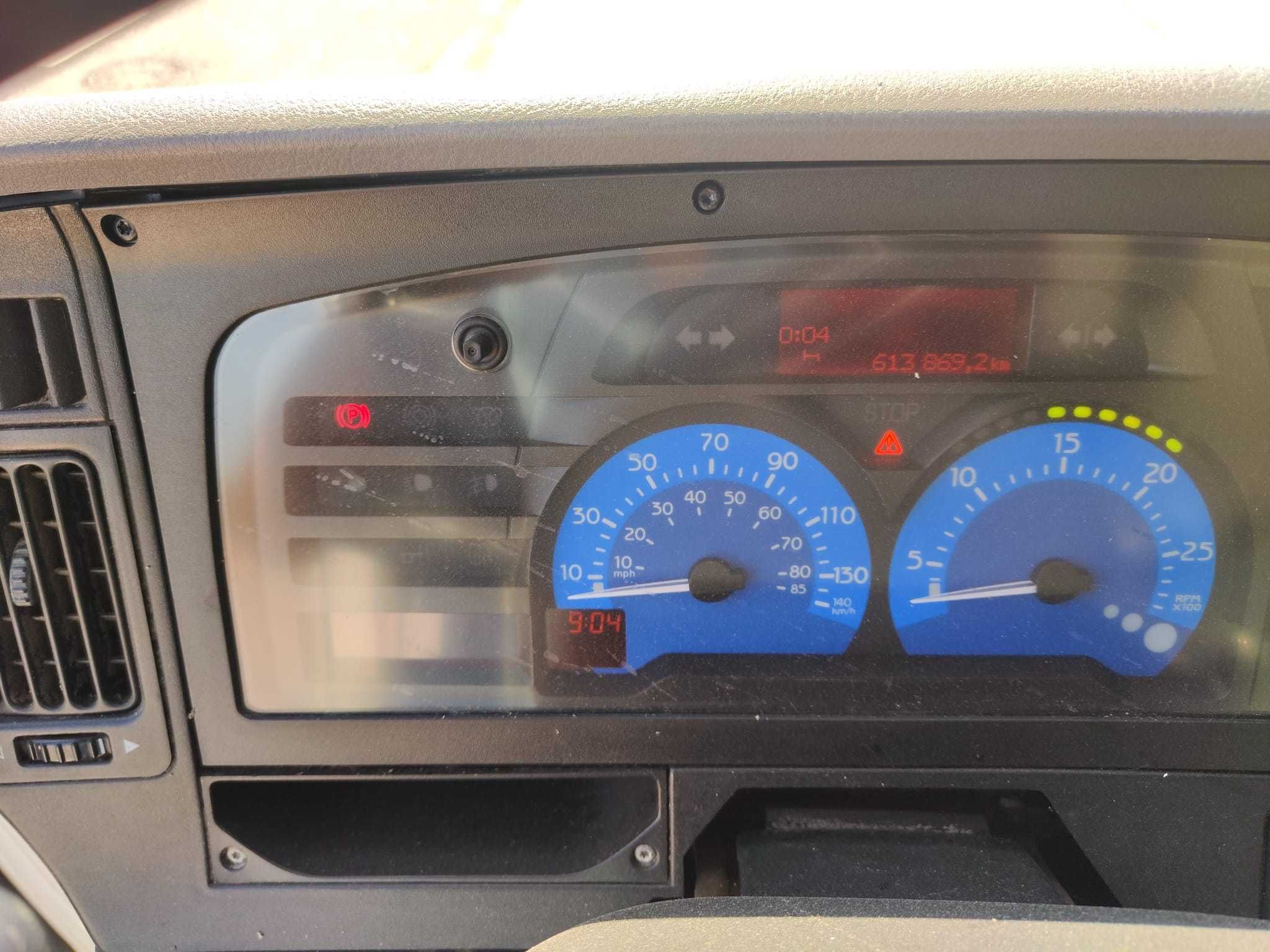 Renault Premium 270