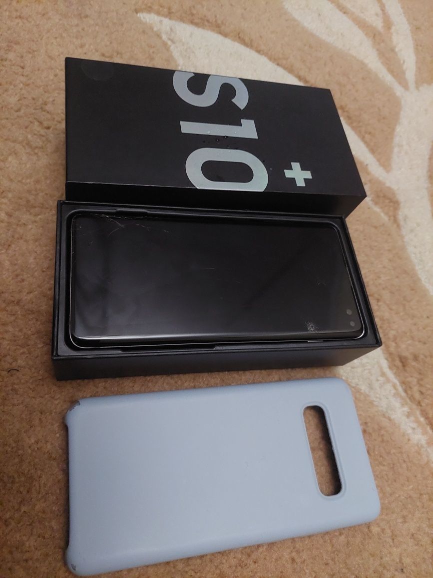 Продам телефон Samsung S10 Plus/Самсунг С10 Плюс 8/128 на 2Sim