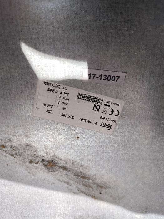 Placa Teka a funcionar peças