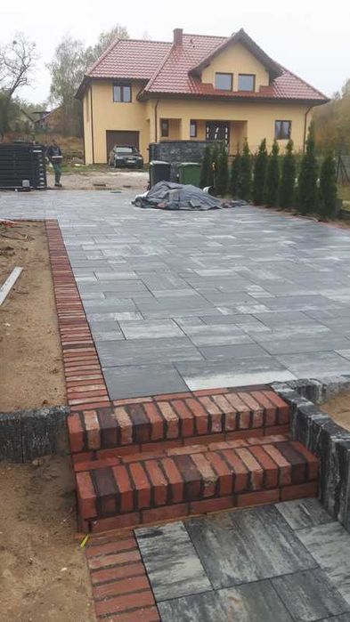 Układanie kostki brukowej