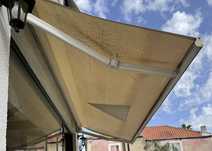 Toldo electrico.