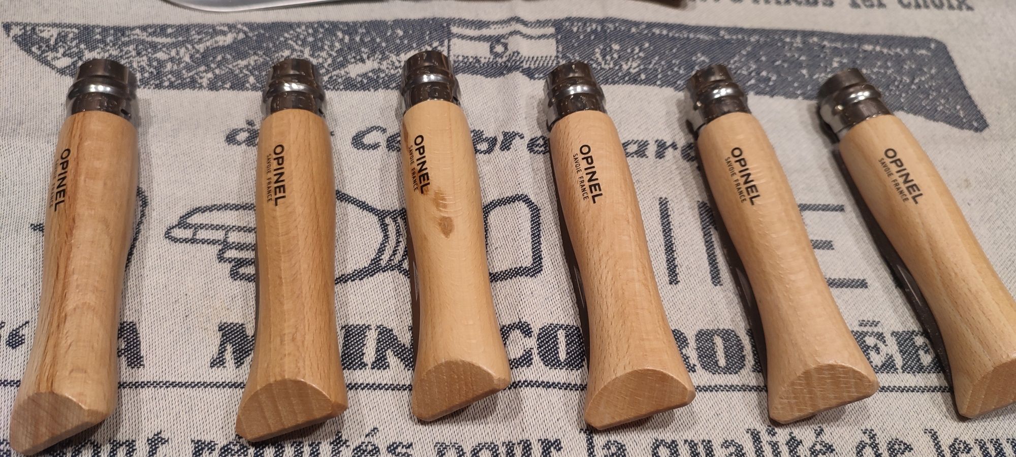 Opinel Inox 9 Франция кухонный острый нож сталь нержавейка  ручка бук