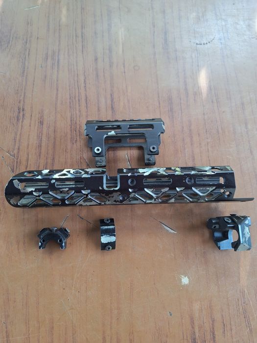 Середня цівка M-LOK від Крук з короткою накладкою для АК
