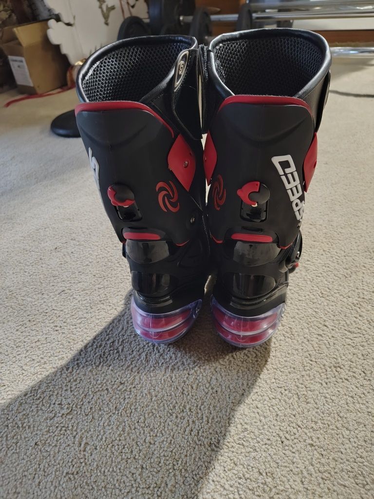Buty motocyklowe