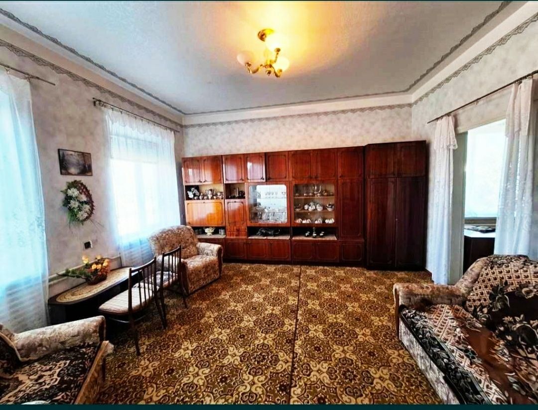 Продам капитальный дом в с.Любимов ( собственник)ка