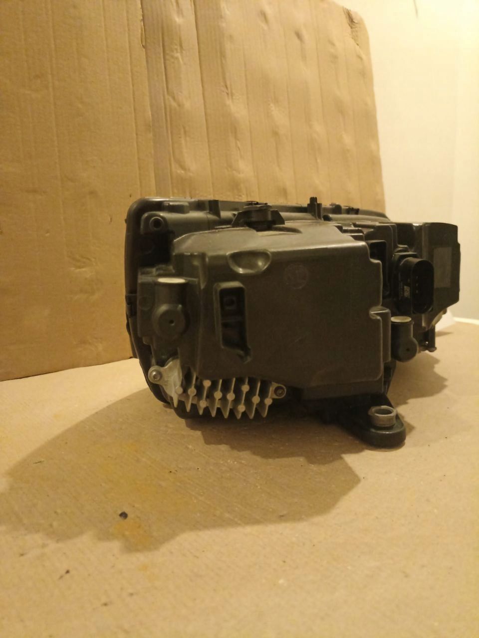 CAŁA ŁADNA Lampa przednia lewa skoda octavia III lift full LED EU