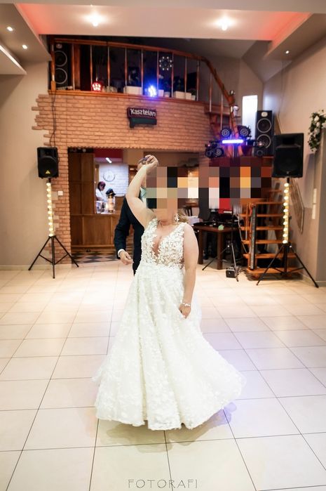 Suknia ślubna projektantki Agnieszki Światły – model Magnolia