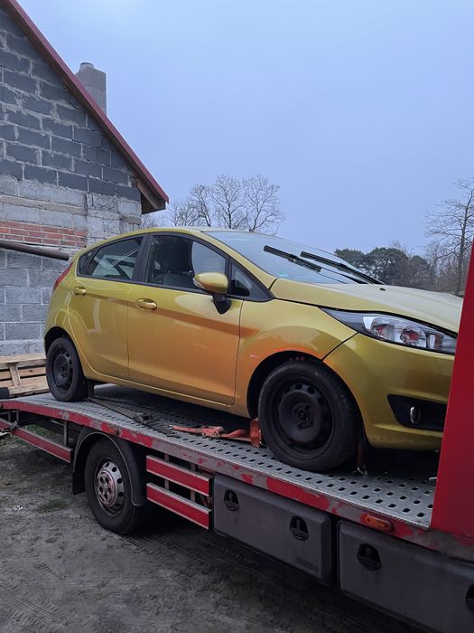 Ford fiesta mk7 cała na czesci w 3 kolorach