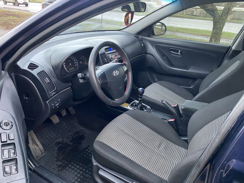 Hyundai Elantra 1.6 ГБО 2010г.