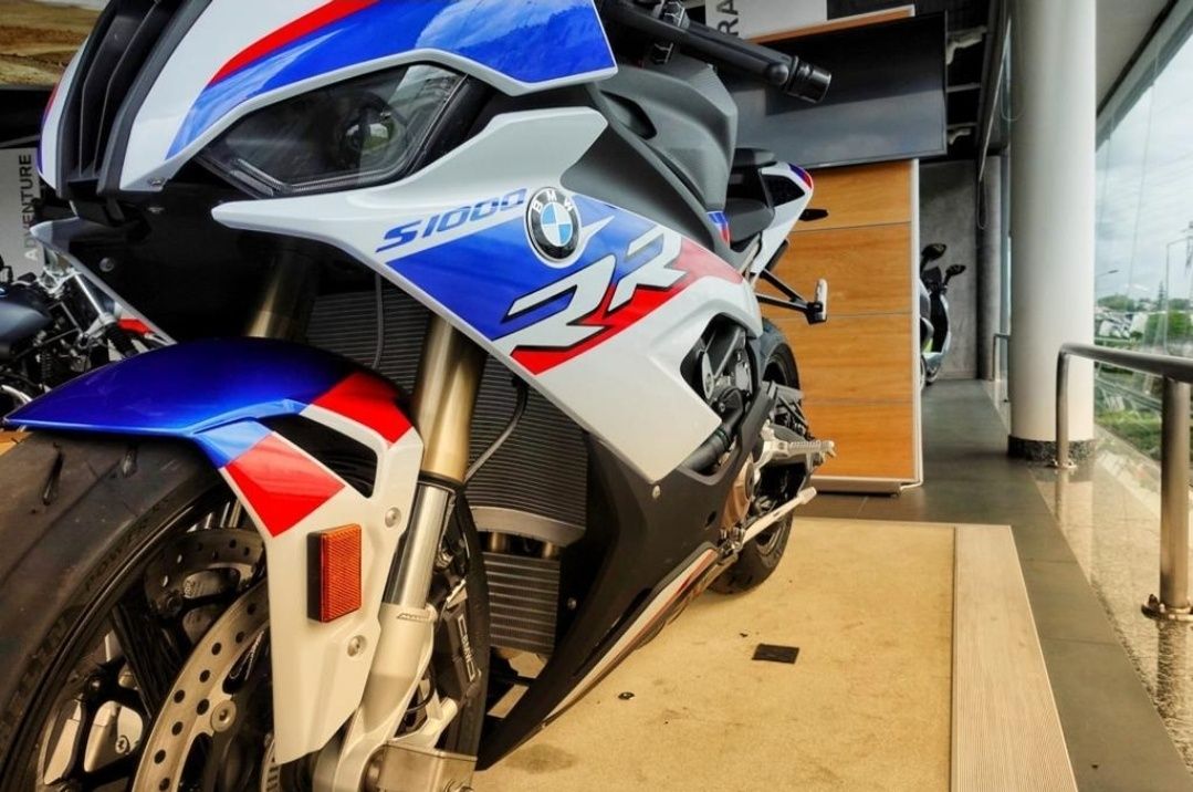 Bmw s1000 rr pack M