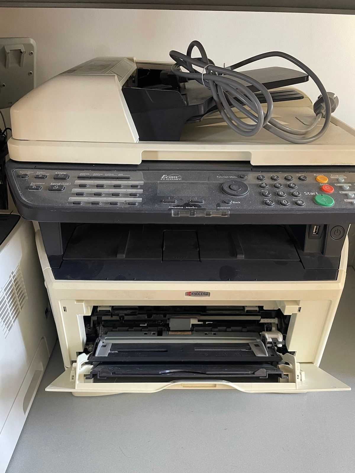 Принтер HP LaserJet P2015dn лазерний