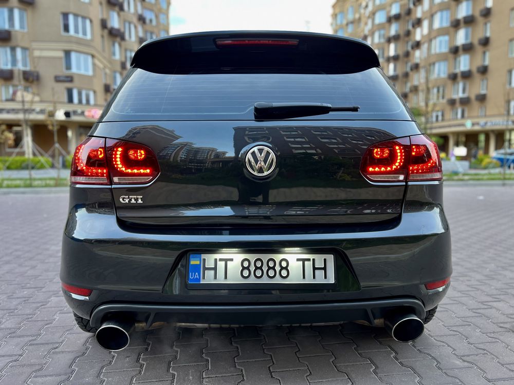 Volkswagen Golf GTI 2010р