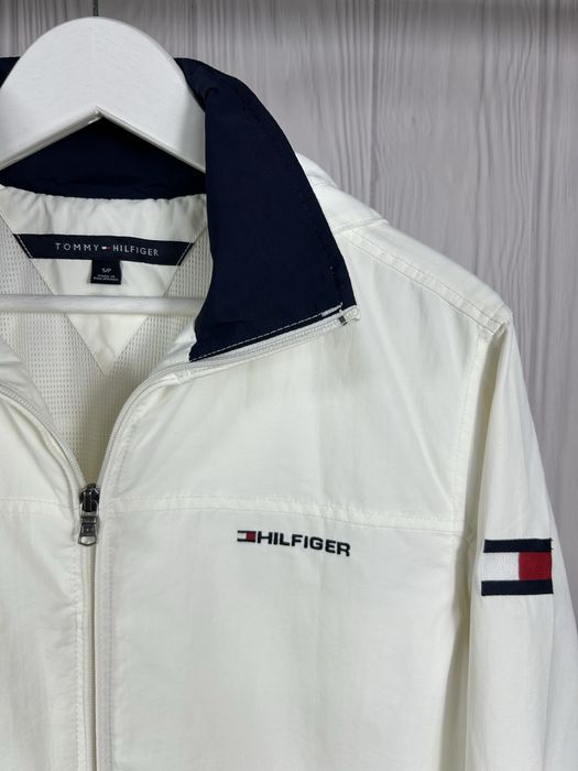 Tommy Hilfiger Nylon куртка вітровка в білому кольорі Оригінал S