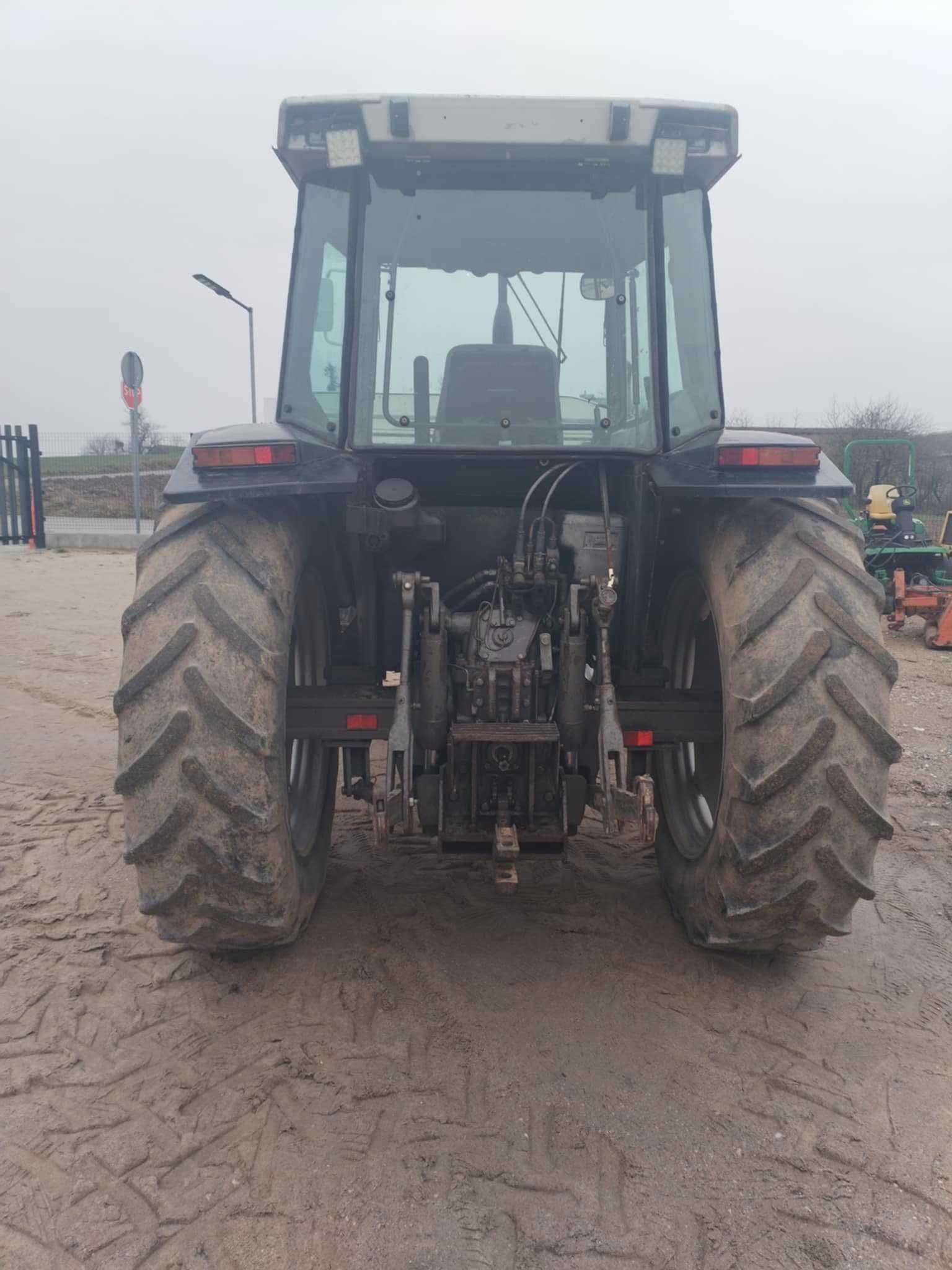 Ciągnik Massey Ferguson 3080
