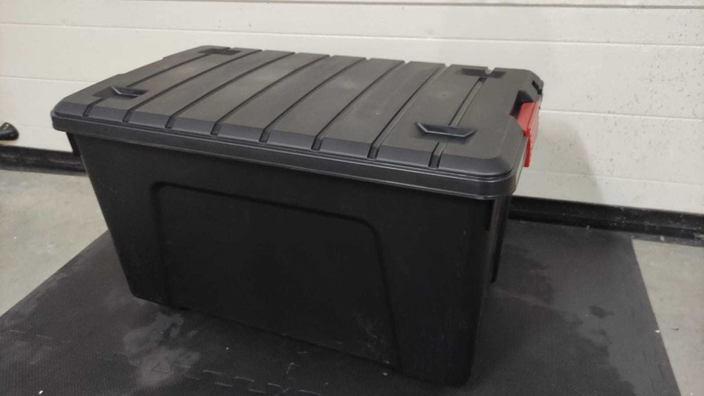 skrzynia/ kufer IRIS 75x45x45cm, 110 l