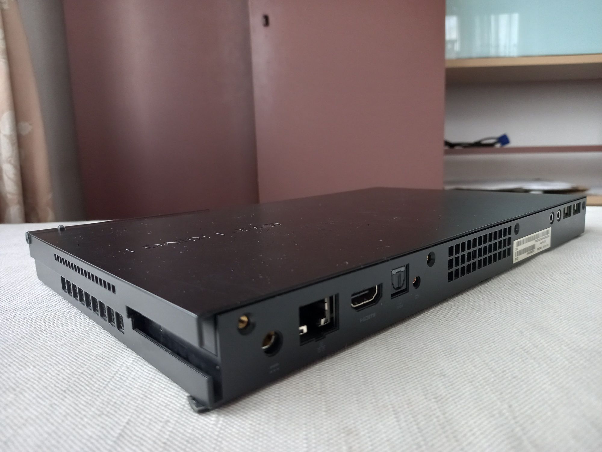 Mini komputer Acer Revo RL100