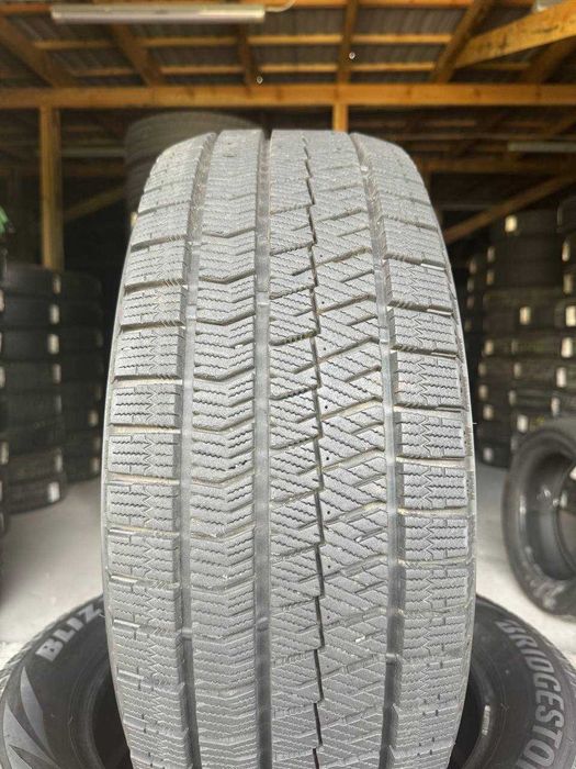Шини зимові 205/55 R16 BRIDGESTONE BLIZZAK VRX2 (8+mm 95%)