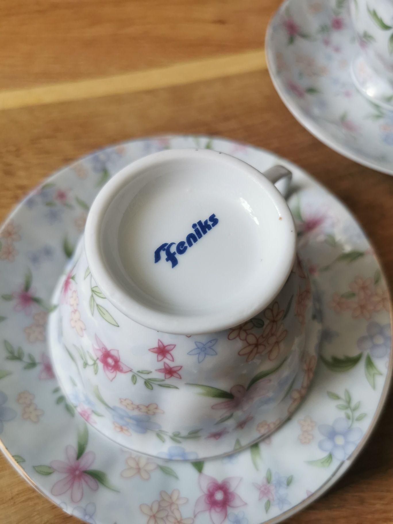 Filiżanki ze spodkami Feniks PRL 2 szt.